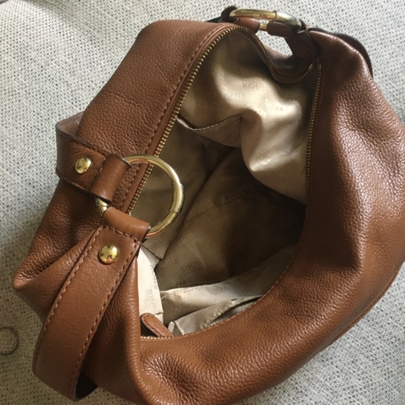 Michael Kors Brown Fulton bag - Picture 3 of 7